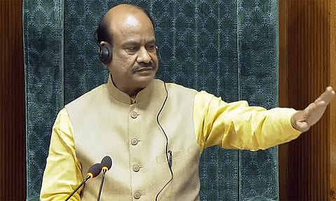 மக்களவை சபாநாயகரின் தேநீர் விருந்தை புறக்கணித்த எதிர்க்கட்சி எம்.பி.க்கள்