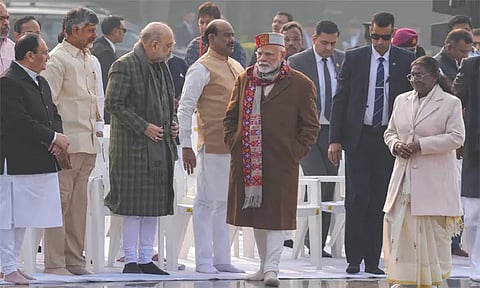 வாஜ்பாய் நினைவிடத்தில் ஜனாதிபதி, பிரதமர் அஞ்சலி