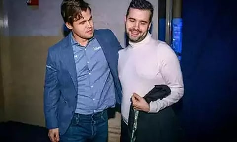 உலக பிளிட்ஸ் செஸ் - சாம்பியன் பட்டத்தை பகிர்ந்து கொண்ட கார்ல்சென் - நெபோம்னியச்சி