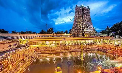 மீனாட்சி அம்மன் கோவிலில் மார்கழி எண்ணெய் காப்பு திருவிழா - நாளை தொடங்குகிறது