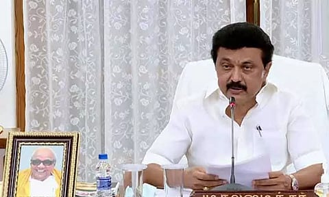 கழிவுநீர் தொட்டியில் விழுந்து உயிரிழந்த குழந்தையின் குடும்பத்துக்கு நிதியுதவி - மு.க.ஸ்டாலின் அறிவிப்பு