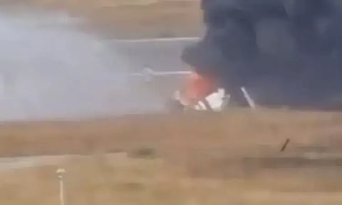 குஜராத்: கடலோர காவல் படை ஹெலிகாப்டர் விபத்து - 3 பேர் பலி