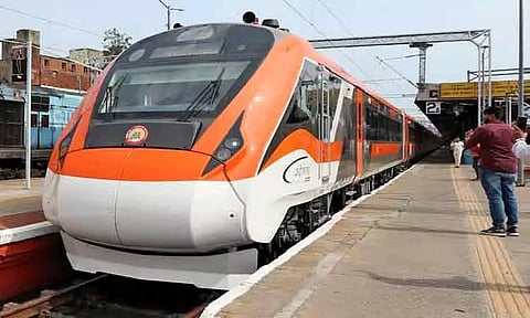 சென்னை - நெல்லை வந்தே பாரத் ரெயிலில் பெட்டிகளை அதிகரிக்கும் தேதி மாற்றம்