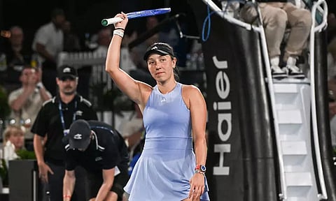 அடிலெய்டு டென்னிஸ்: பெண்கள் ஒற்றையர் பிரிவில் ஜெசிகா பெகுலா இறுதிப்போட்டிக்கு தகுதி