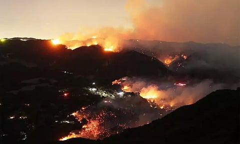 லாஸ் ஏஞ்சல்ஸ் காட்டுத்தீ: அமெரிக்காவுக்கு ரூ.13 லட்சம் கோடி வரை இழப்பு ஏற்படும் என தகவல்