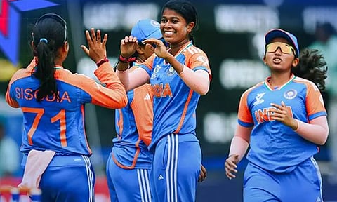 ஜூனியர் மகளிர் டி20 உலகக்கோப்பை: வெஸ்ட் இண்டீசை 44 ரன்களில் சுருட்டிய இந்தியா