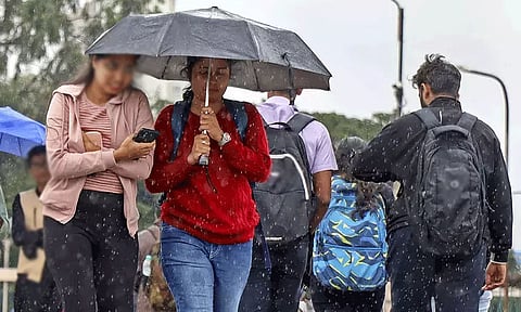 காலை 10 மணி வரை மழைக்கு வாய்ப்புள்ள மாவட்டங்கள் எவை..?