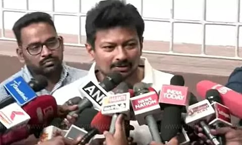 வெளி மாநிலம் செல்லும் தமிழக விளையாட்டு வீரர்களுக்கு இனி கூடுதல் பாதுகாப்பு - உதயநிதி ஸ்டாலின்