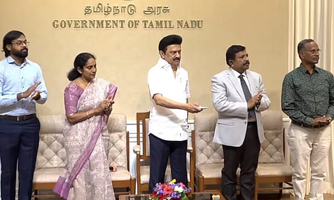 ரூ.327.69 கோடி செலவில் புதிய அடுக்குமாடி குடியிருப்புகள்: முதல்-அமைச்சர் மு.க.ஸ்டாலின் அடிக்கல் நாட்டினார்