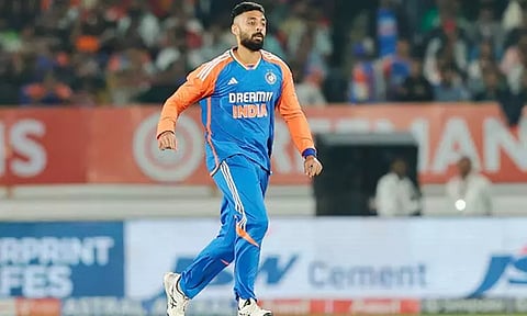 ஐசிசி தரவரிசை: இந்திய வீரர் வருண் சக்கரவர்த்தி முன்னேற்றம்