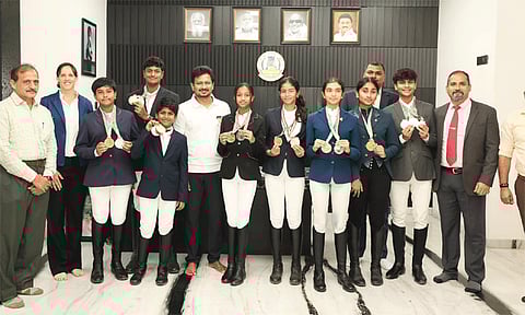 குதிரையேற்றம்: வெற்றி பெற்ற வீரர்களுக்கு துணை முதல்-அமைச்சர் உதயநிதி வாழ்த்து