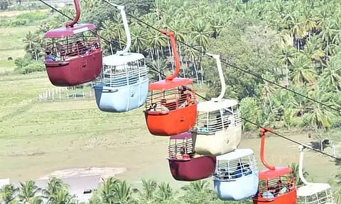 பழனி முருகன் கோவிலில் ரோப்கார் சேவை இன்று நிறுத்தம்