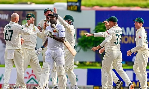 இலங்கைக்கு எதிரான முதலாவது டெஸ்ட்: வலுவான நிலையில் ஆஸ்திரேலியா