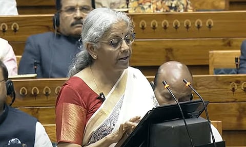 அடுத்த 3 ஆண்டுகளில் அனைத்து மாவட்டங்களிலும் புற்றுநோய் மையங்கள் அமைக்க மத்திய அரசு திட்டம்