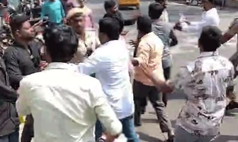 ஈரோட்டில் நாம் தமிழர் கட்சி வேட்பாளர் உள்பட 50 பேர் மீது வழக்குப்பதிவு