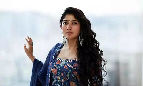 சாய் பல்லவிக்கு உடல்நலக் குறைவு.. தண்டேல் பட இயக்குனர் கொடுத்த தகவல்