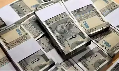 டெல்லி சட்டசபை தேர்தல்: சோதனையில் ரூ.194 கோடி ரொக்கம், பொருட்கள் பறிமுதல்