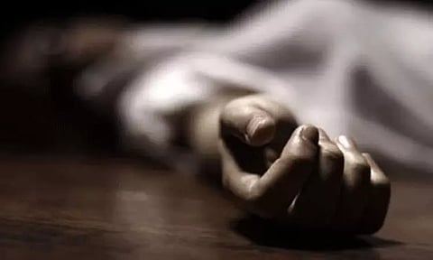 சத்தீஷ்காரில் முன்னாள் பஞ்சாயத்து தலைவரை கோடரியால் தாக்கி கொன்ற நக்சலைட்டுகள்