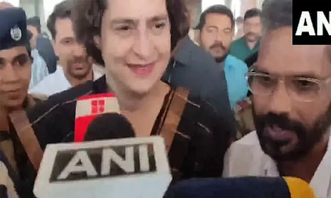 டெல்லி தேர்தல் முடிவுகளை நான் பார்க்கவில்லை: பிரியங்கா காந்தி