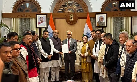 மணிப்பூர் முதல்-மந்திரி பிரேன் சிங் ராஜினாமா