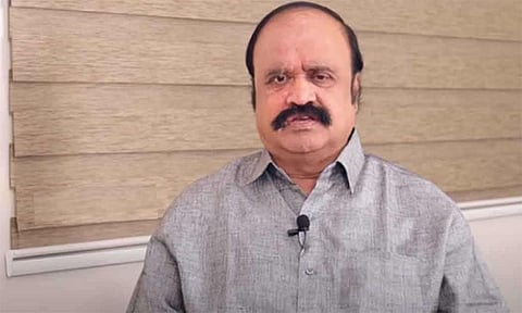 இரட்டை இலை சின்னம் எடப்பாடி பழனிசாமியிடம் இருக்கக்கூடாது: புகழேந்தி ஆவேசம்