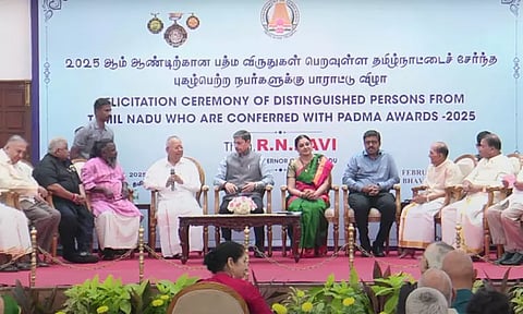 பத்ம விருது வென்றவர்களுக்கு கவர்னர் மாளிகையில் பாராட்டு விழா