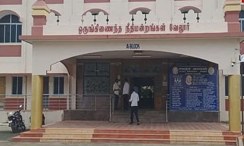 வேலூரில் பெண் டாக்டர் கூட்டு பாலியல் வன்கொடுமை: சிறுவனுக்கு 20 ஆண்டு சிறை