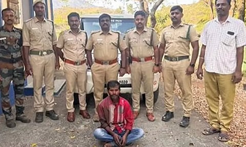 கொடைக்கானல் வனப்பகுதியில் தீ வைத்தவர் கைது