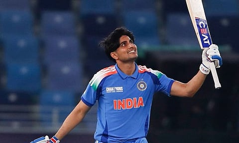 ஒருநாள் கிரிக்கெட்: ஷிகர் தவானின் வாழ்நாள் சாதனையை தகர்த்த சுப்மன் கில்