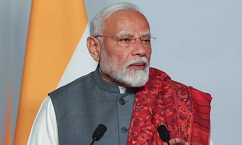 மொழியை வைத்து பிரிவினைகளை உருவாக்கும் முயற்சியை தவிருங்கள் -பிரதமர் மோடி