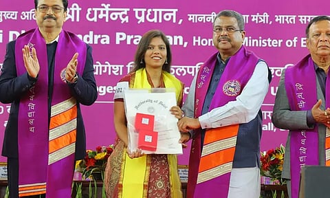 'வளர்ந்த இந்தியா' இலக்கை அடைய தேசிய கல்விக் கொள்கையை செயல்படுத்த வேண்டும் - மத்திய மந்திரி தர்மேந்திர பிரதான்