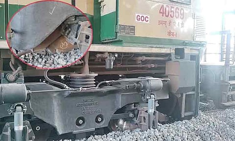 திருவாரூர் அருகே சரக்கு ரெயில் தடம் புரண்டு விபத்து