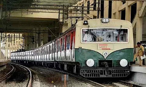 பயணிகள் வசதிக்காக.. சென்னையில் இன்று முதல் 4 புதிய மின்சார ரெயில் சேவை