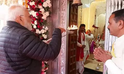 உத்தரகாண்ட் முக்வா தேவி கோவிலில் பிரதமர் மோடி ‘கங்கா ஆரத்தி’ எடுத்து வழிபாடு