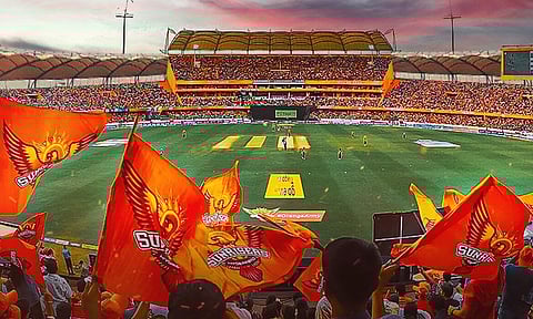 ஐபிஎல்: 2 டிக்கெட் வாங்கினால் ஜெர்சி இலவசம்..வெளியான அறிவிப்பு