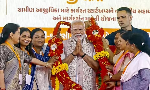 மத்திய அரசு பெண்களுக்காக செயல்படுகிறது - பிரதமர் மோடி