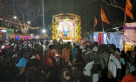 நீலகிரியில் பொக்காபுரம் மாரியம்மன் தேரோட்டம்: ஆயிரக்கணக்கான பக்தர்கள் தரிசனம்