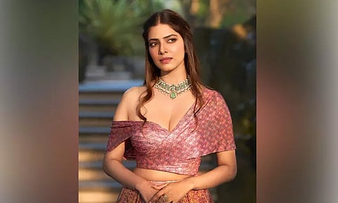 உங்களுக்கு பிடித்த கிரிக்கெட் வீரர் யார்? ரசிகரின் கேள்விக்கு நச்சுன்னு பதில் அளித்த மாளவிகா மோகனன்