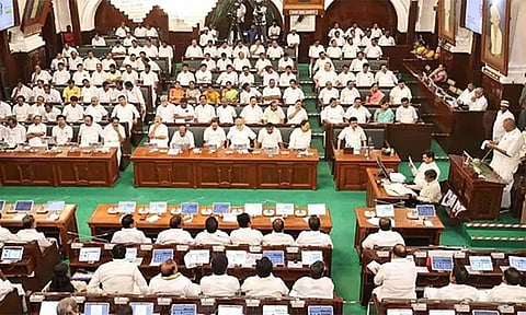 சபாநாயகர் அப்பாவு மீதான நம்பிக்கையில்லா தீர்மானம்: திமுக கூட்டணி கட்சிகள் எதிர்ப்பு