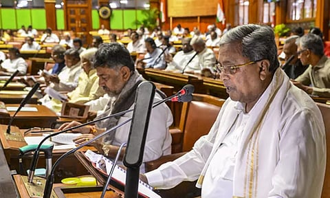 கர்நாடகாவில் எம்.எல்.ஏக்களின் சம்பளம் இரு மடங்காக உயர்வு