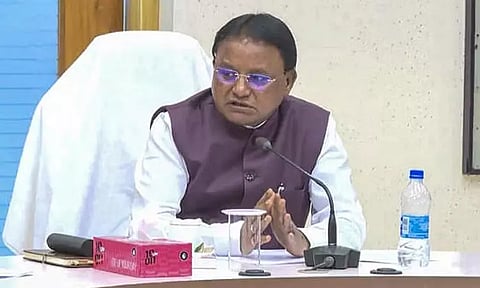 ஒடிசா: ஊழல் செய்த 120 அதிகாரிகள் பணி நீக்கம்; 39 பேருக்கு கட்டாய ஓய்வு