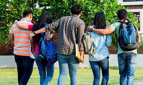 ராகிங் கொடுமை: 2 ஆண்டுகளில் 51 மரணங்கள் பதிவு; ஆய்வில் அதிர்ச்சி தகவல்