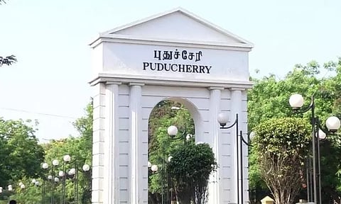 புதுச்சேரிக்கு மாநில அந்தஸ்து கோரி 16-வது முறையாக சட்டசபையில் தீர்மானம்