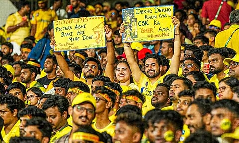 சிஎஸ்கே ரசிகர்கள் தொடர்ந்து ஆதரவளிப்பார்கள் என்று நம்புகிறோம்: மைக் ஹசி