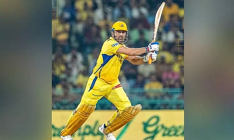 ஐ.பி.எல். தொடரில் மற்றொரு வரலாற்று சாதனை படைத்த தோனி