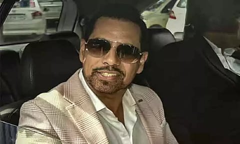 நான் விரைவில் அரசியலில் இணைவேன்: ராபர்ட் வதேரா பரபரப்பு பேட்டி