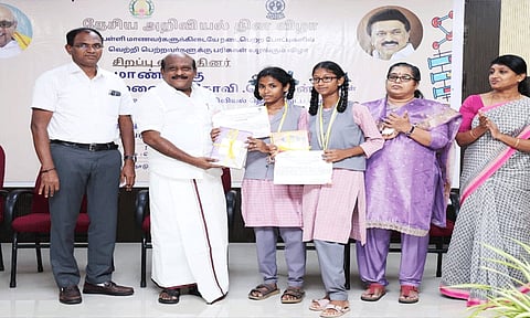 தமிழ்நாடு அறிவியலில் உலகிலேயே முதல் இடத்தைப் பிடிக்க வேண்டும் - அமைச்சர் கோ.வி.செழியன் பேச்சு