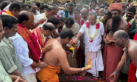 கொளஞ்சியப்பர் கோவிலில் புதிய கோபுரங்கள் அமைக்க பூமி பூஜை