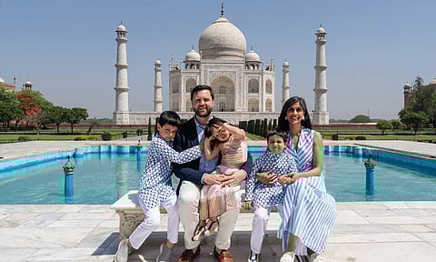 உண்மை அன்புக்கான சான்று 'தாஜ்மகால்' - ஜே.டி.வான்ஸ் புகழாரம்