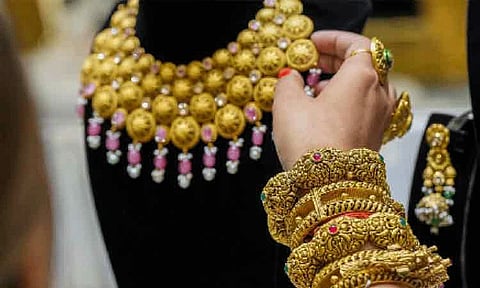 சற்று குறைந்த தங்கம் விலை.. இன்றைய நிலவரம் என்ன?